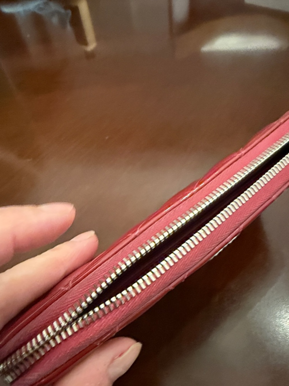 CHANEL Quilted Patent Wallet in Glossy Red with CC Logo - Picture 12 of 12